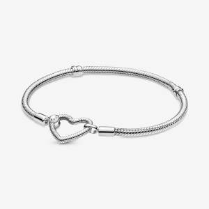 Sterling Silver Pandora Moments Heart Closure Snake Charm Holders | COPW03647